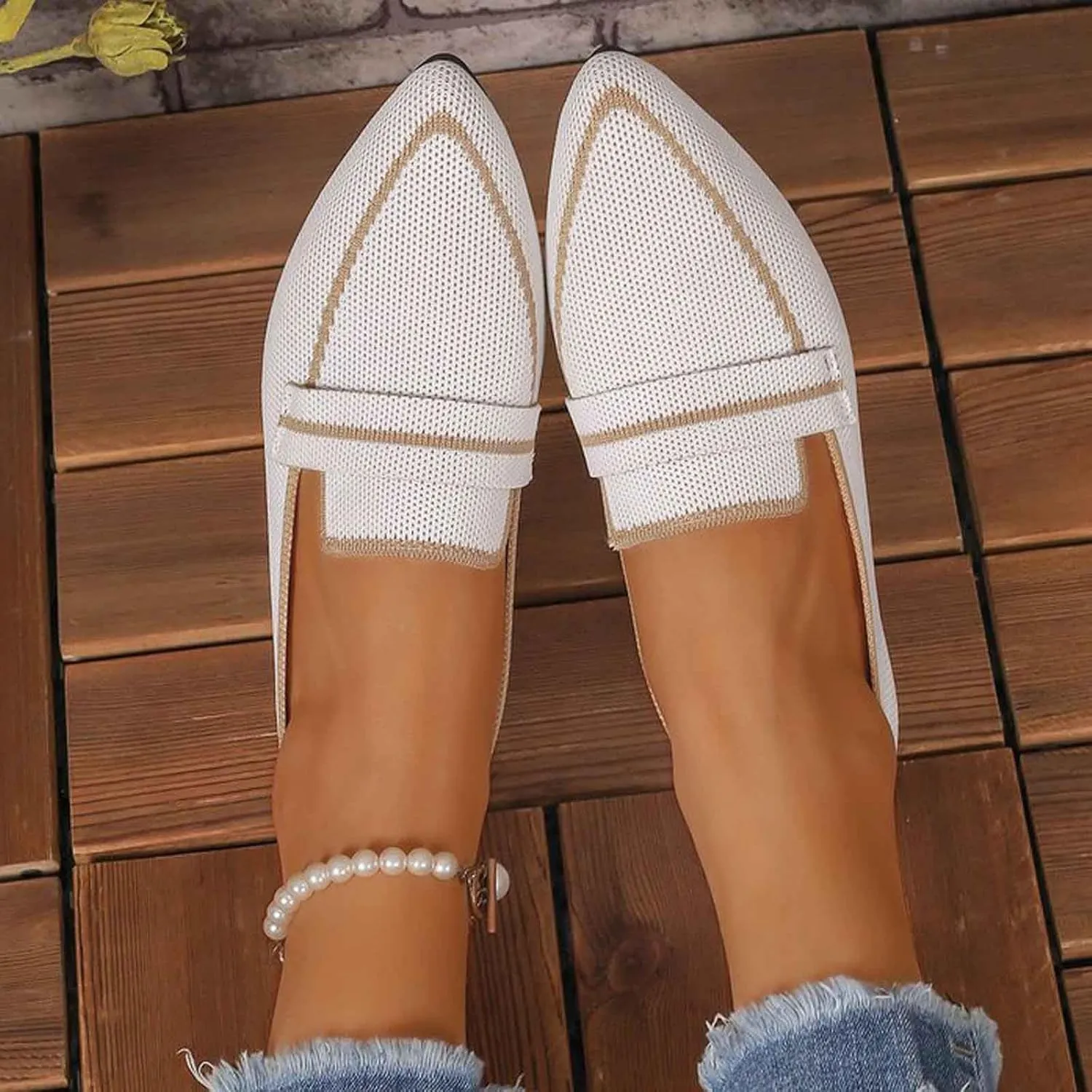 Red Lightweight Knitted Loafers for Women Casual Flat Shoe Comfortable Boat Shoes Bottomed Breathable Sneakers