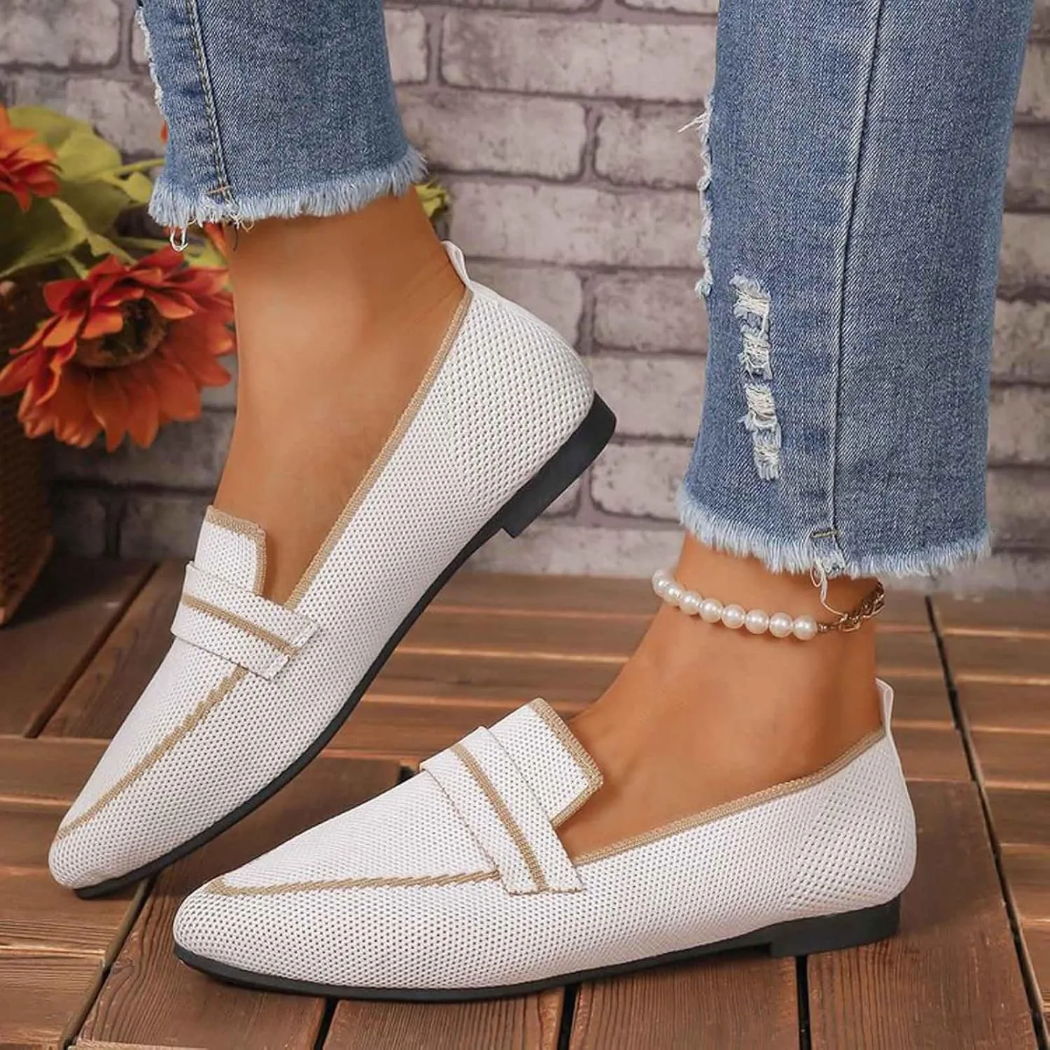 Red Lightweight Knitted Loafers for Women Casual Flat Shoe Comfortable Boat Shoes Bottomed Breathable Sneakers