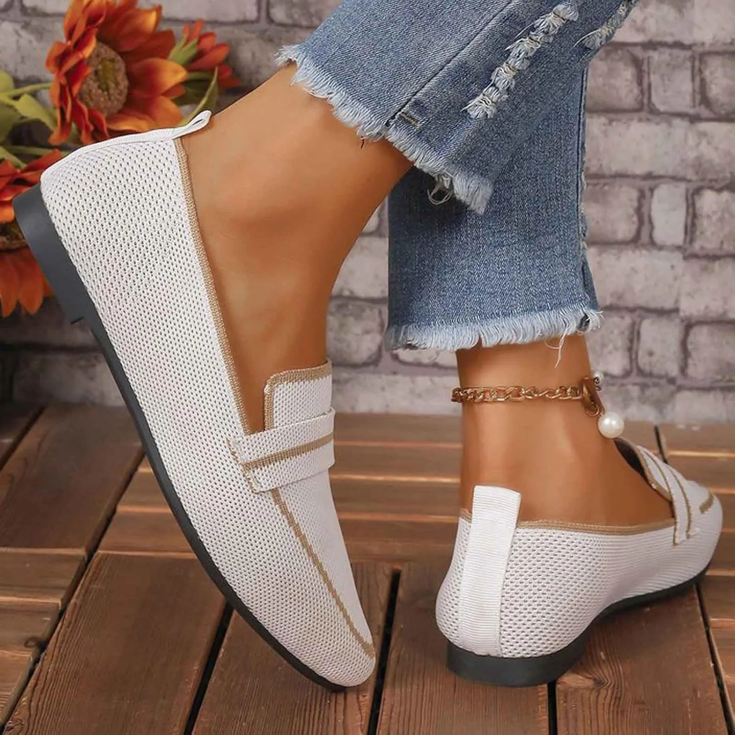 Red Lightweight Knitted Loafers for Women Casual Flat Shoe Comfortable Boat Shoes Bottomed Breathable Sneakers