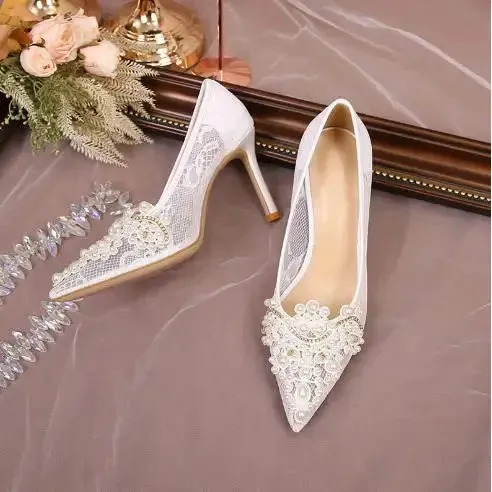 Retro Style Women's Lace Pumps High Heels