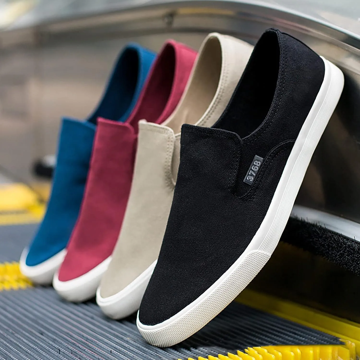 Solid Color Mens Casual Sport Shoes Fashion Breathable Slip on Lightweight Summer Comfortable Outdoor Flat Bottom Walking Running Sneakers for Men